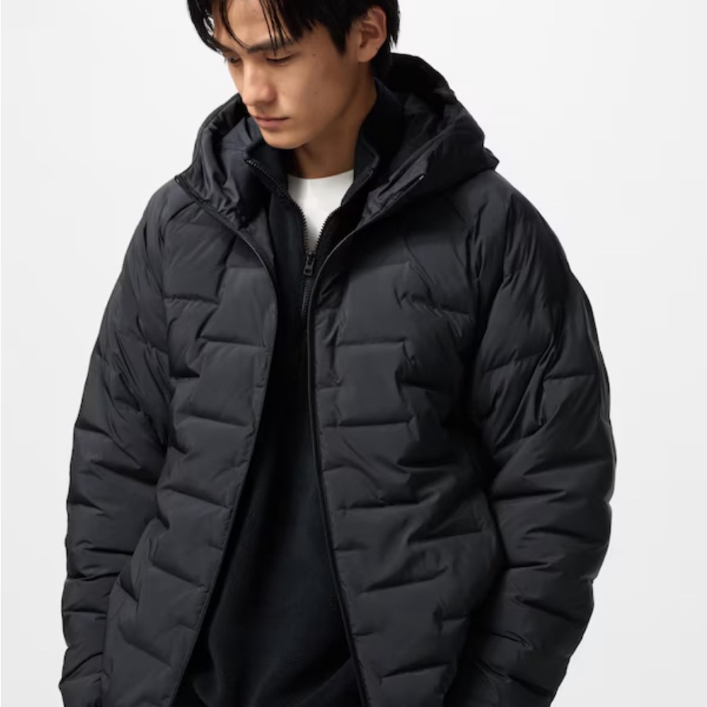 Men's Black Uniqlo Puffer Jacket